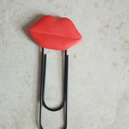 Trombone géante "bouche pulpeuse".